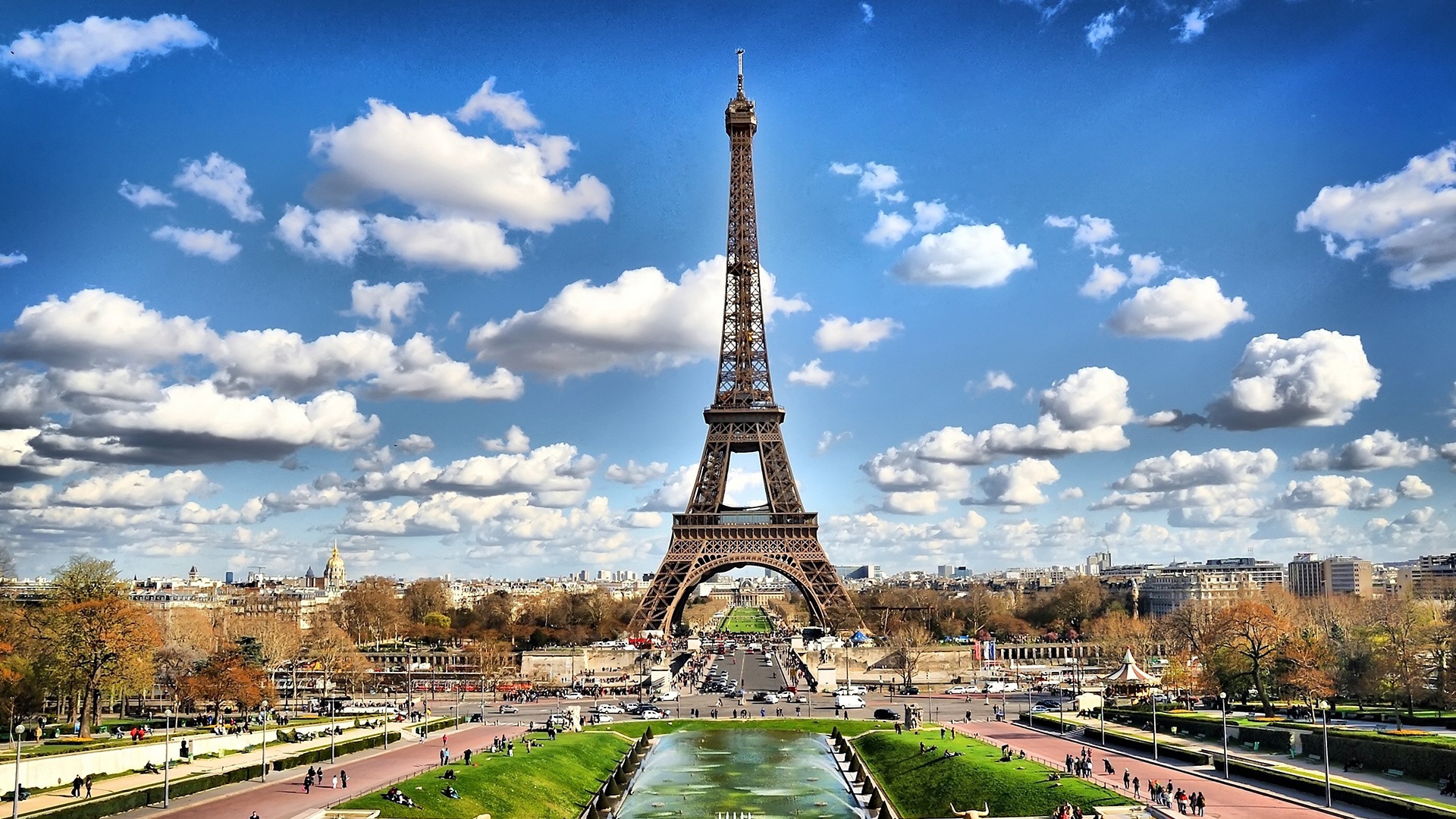 Perspectiva de la torre Eiffel en Paris